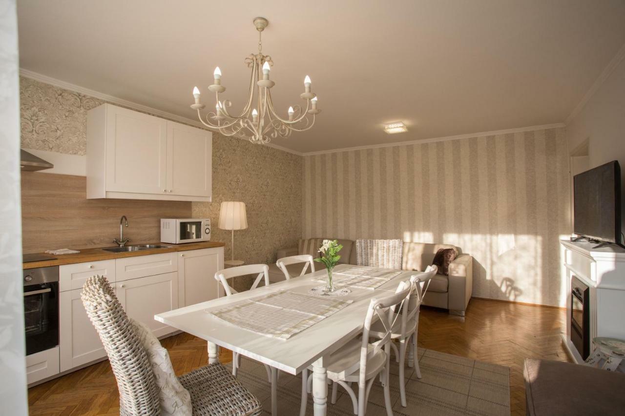 Vacation House Artorius Любляна Екстер'єр фото