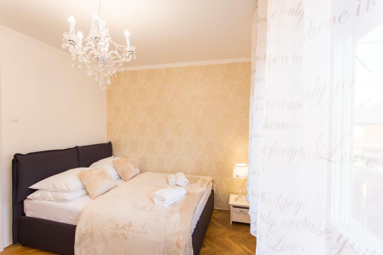 Vacation House Artorius Любляна Екстер'єр фото